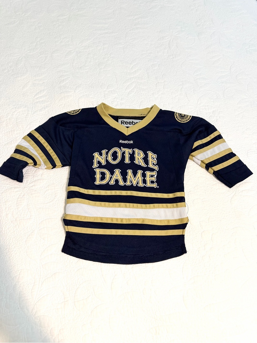 Y2K Notre Dame Fighting Irish Reebok Youth Hockey Jersey Blue Gold Size 2T-4t